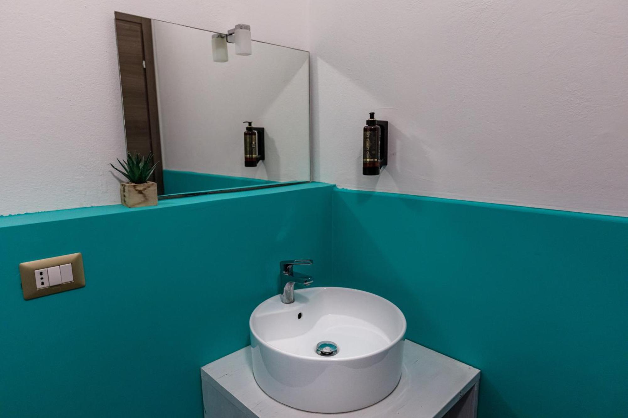 Onlyrooms III - Recommended For Under 30S Cagliari Zimmer foto