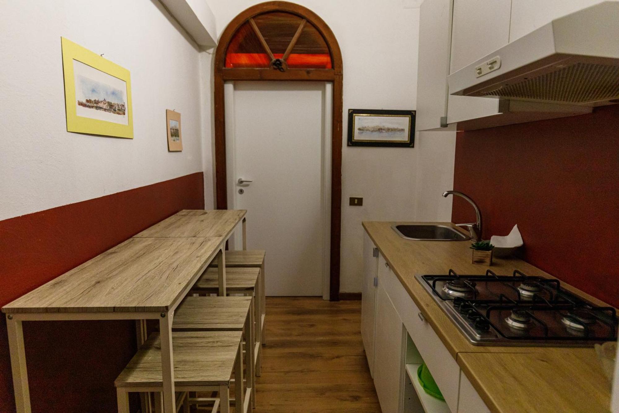 Onlyrooms III - Recommended For Under 30S Cagliari Zimmer foto